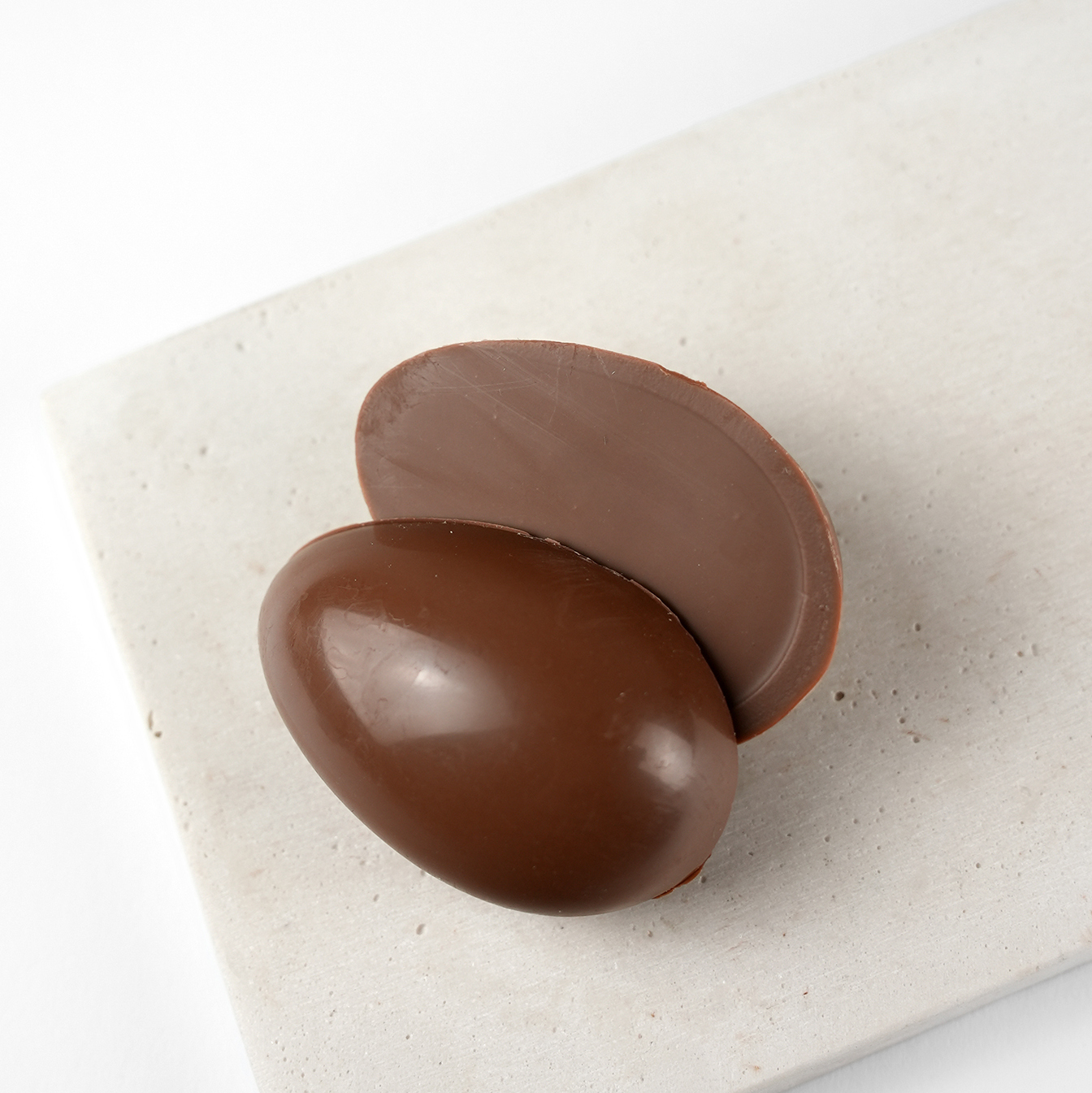 Schicht-Nougat-Ei 140 g