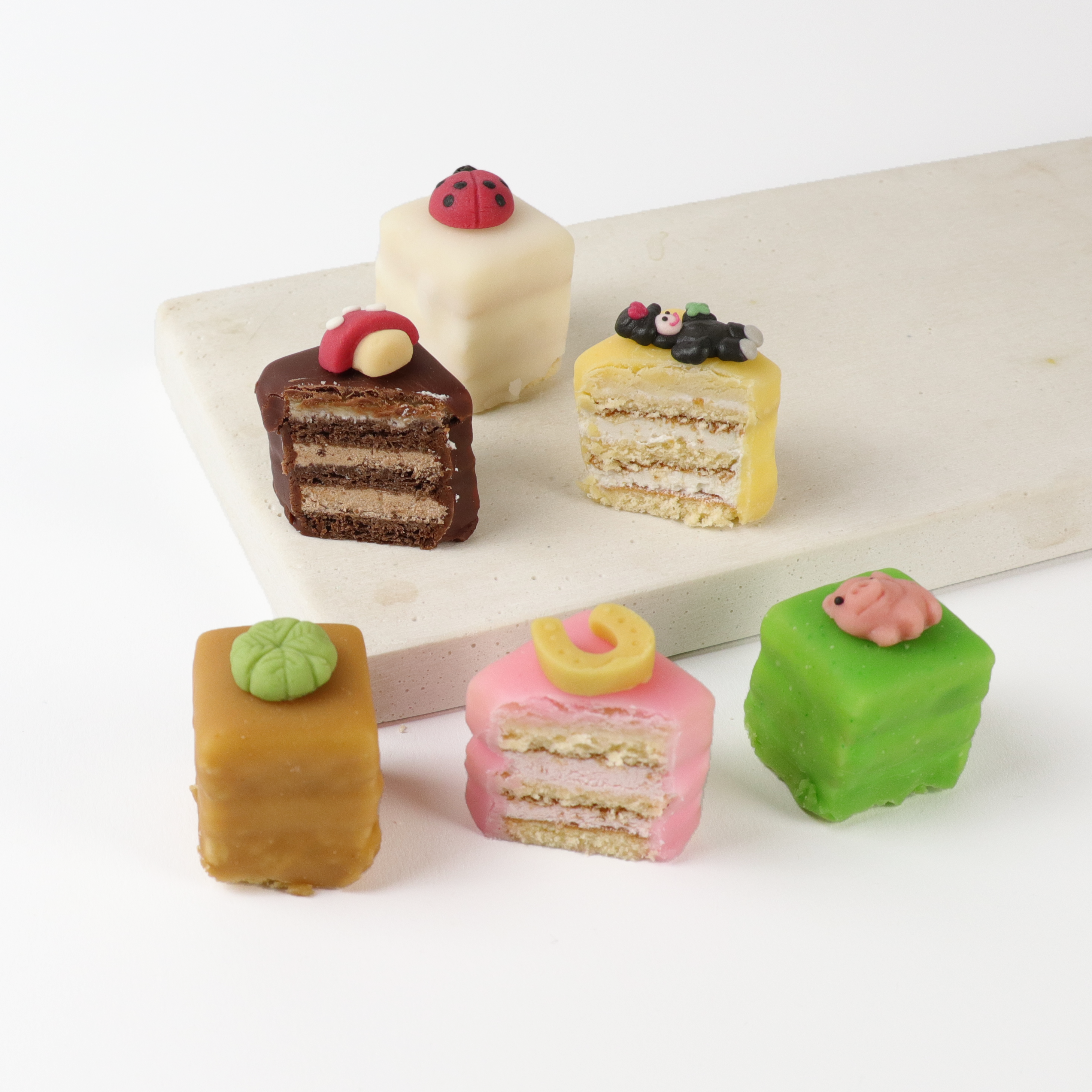 Neujahrs Petits Fours (6 Stück)