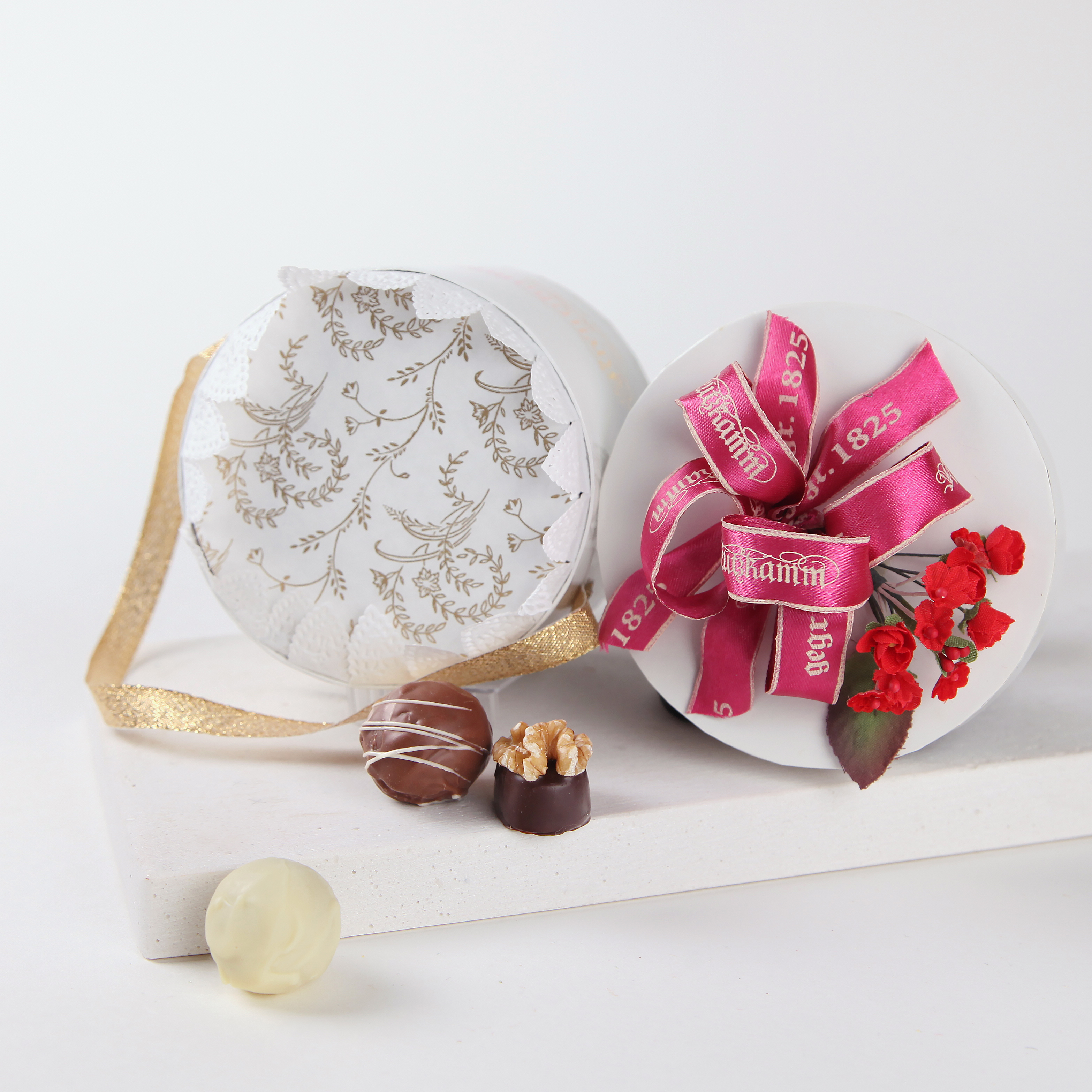 Pralinenpackung Hutkoffer 250 g