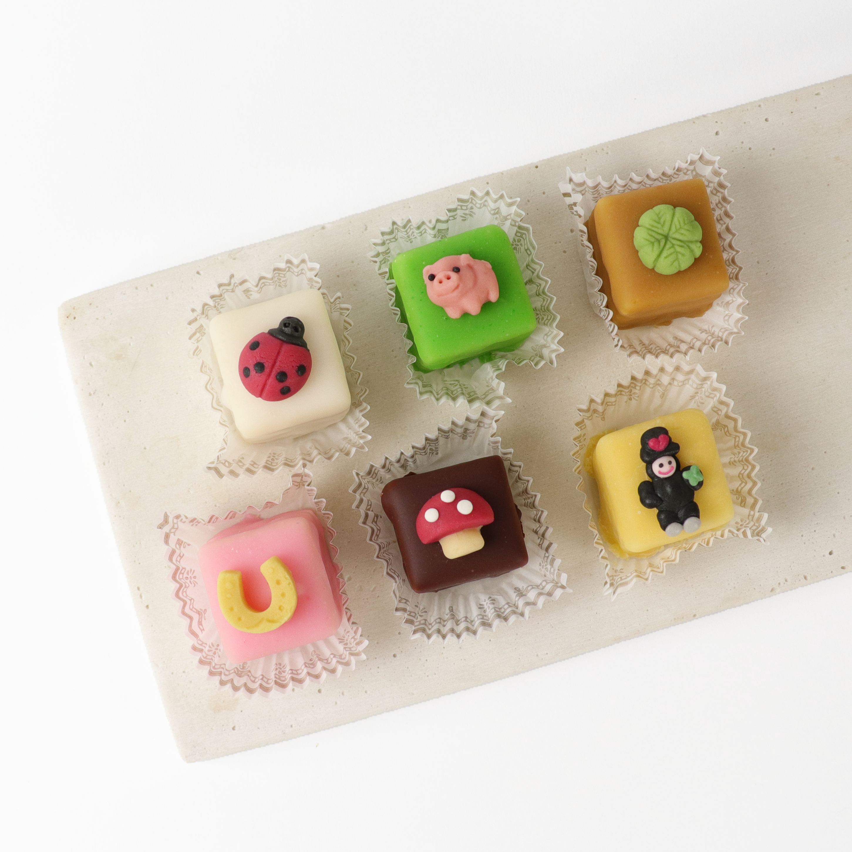 Neujahrs Petits Fours (6 Stück)