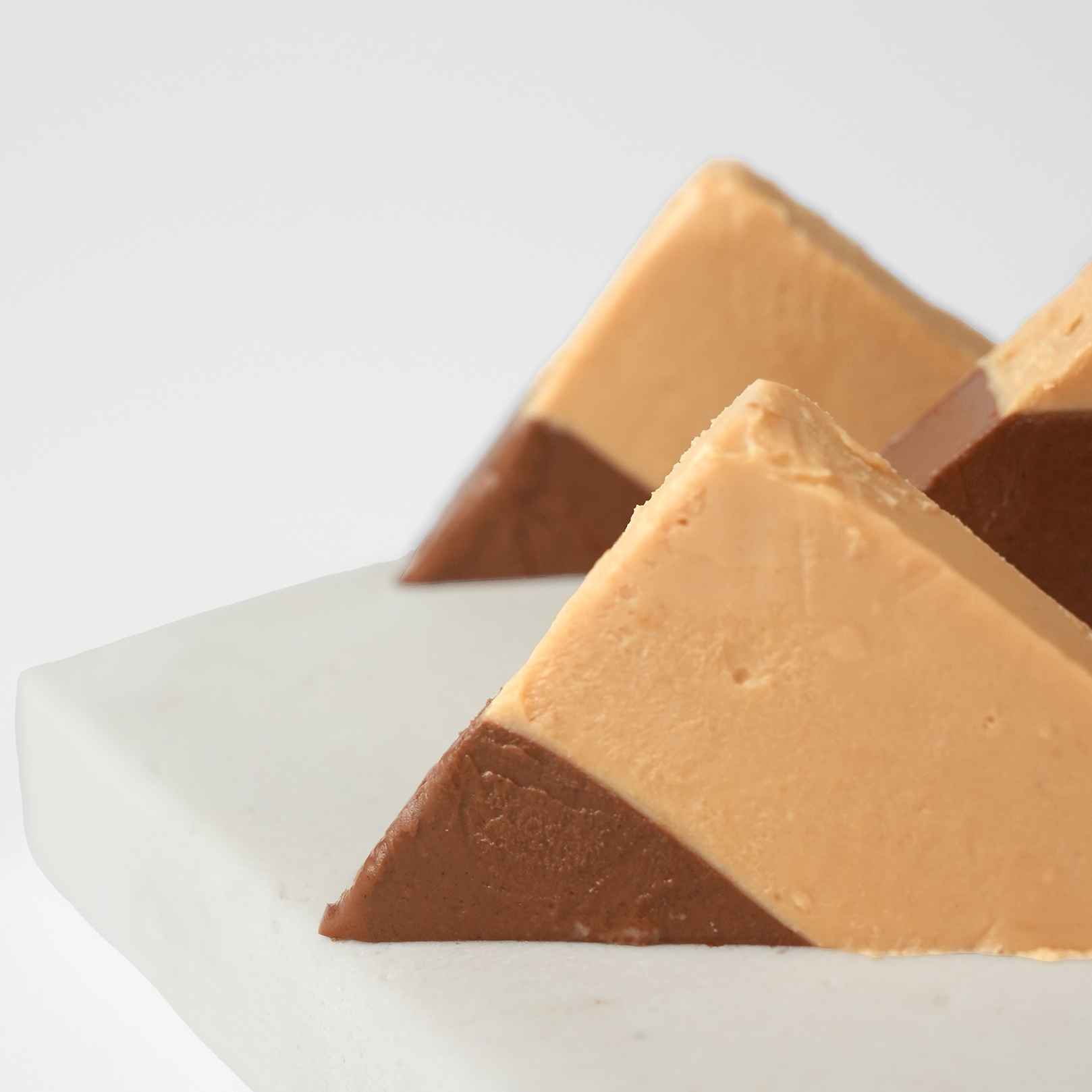 Schicht Nougat Hell & Dunkel 100 g