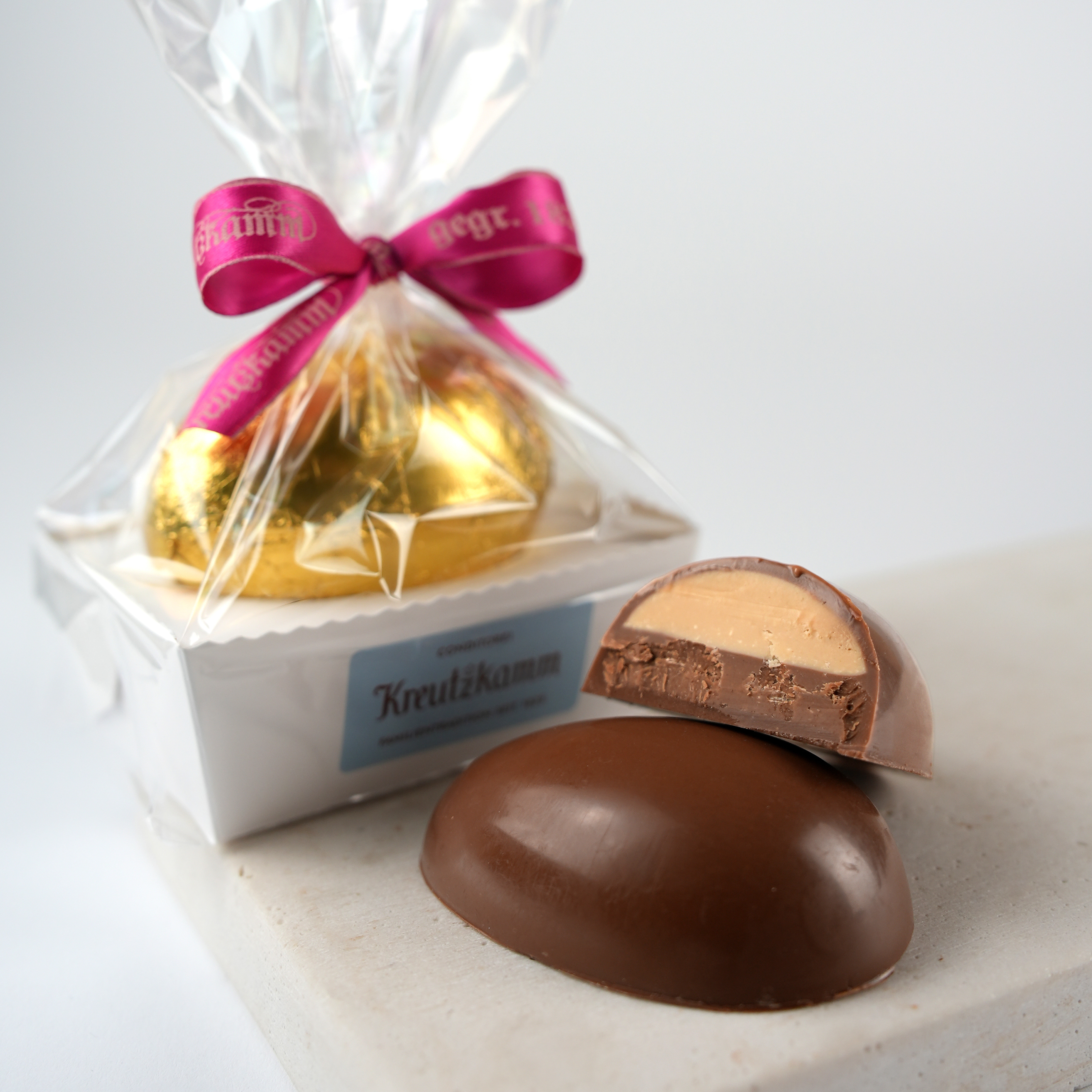 Schicht-Nougat-Ei 140 g