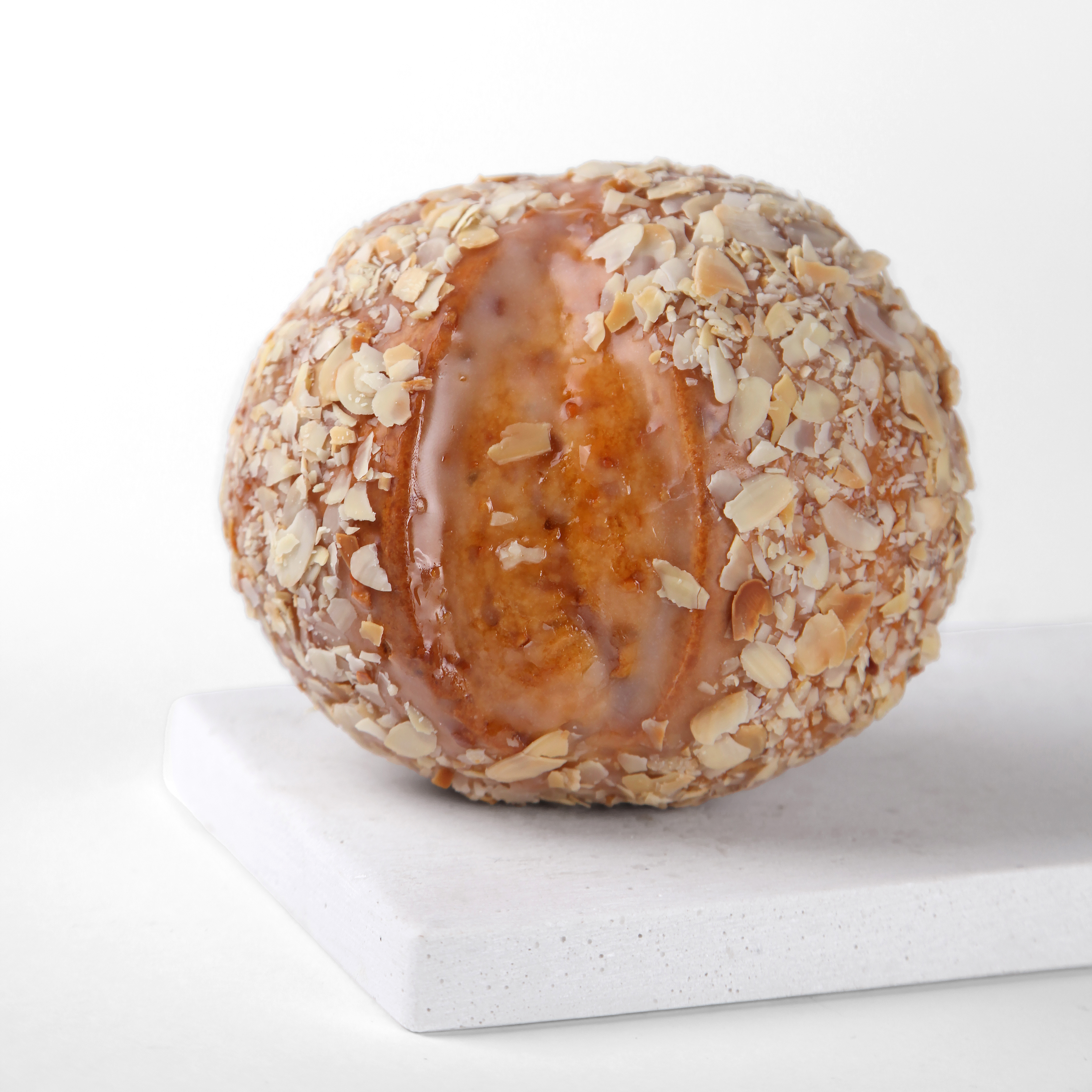 Mandel-Osterbrot 750 g Karton