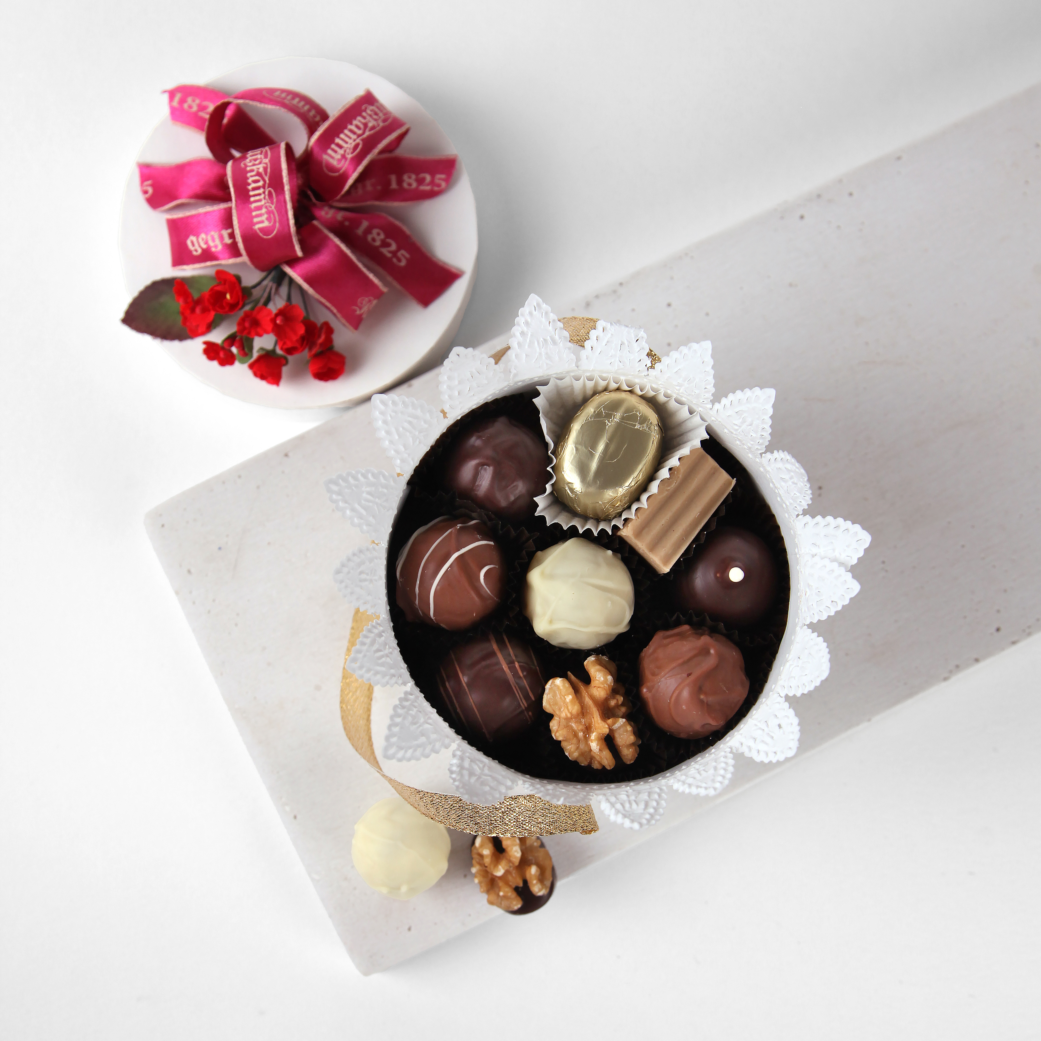 Pralinenpackung Hutkoffer 250 g