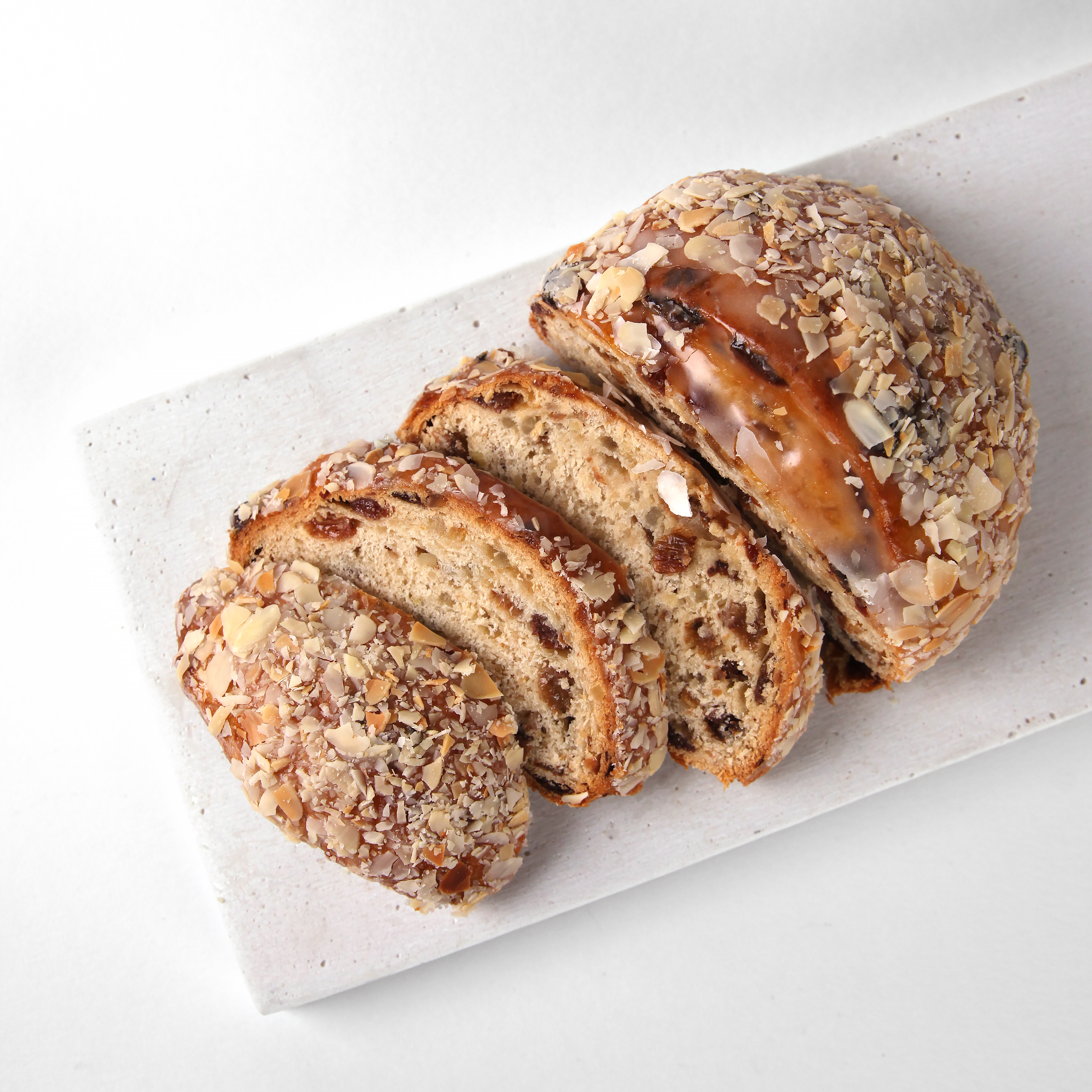 Rosinen-Osterbrot 750 g Karton